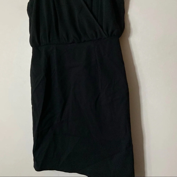 Guess Mamie Halter Dress Small Chic Minimalist Black Zipper Back Elegant New - Picture 8 of 12